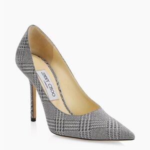 Jimmy Choo

Love Plaid Pumps size 38 1/2 (8.5)